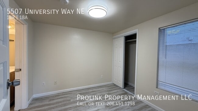 Building Photo - 5507 University Wy NE