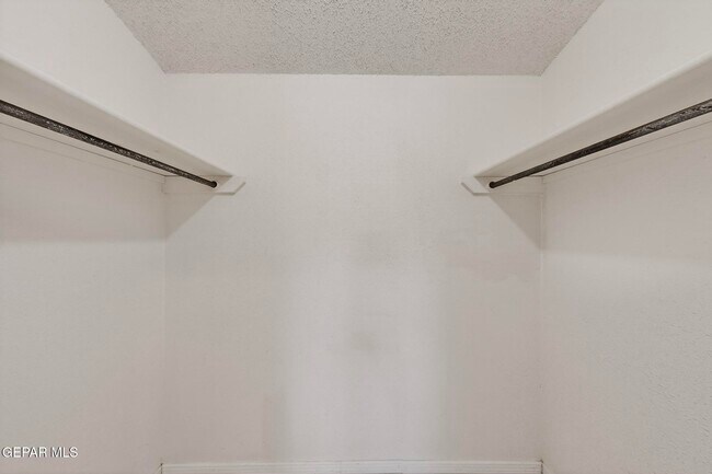 Building Photo - 11455 Sundrop Ct