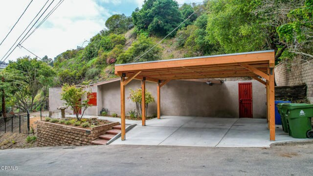 Building Photo - 1450 Benedict Canyon Drive