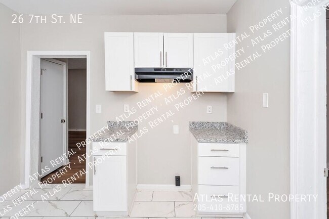 Building Photo - 26 7th St NE