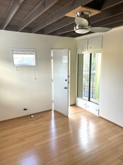 Building Photo - 5262 Willowcrest Ave