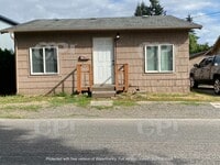 Building Photo - 305 Rosewood- Kelso, WA