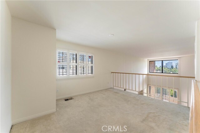 Building Photo - 1567 Westholme Ave