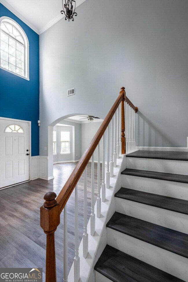 Building Photo - 7702 Parkside Dr
