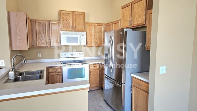 Building Photo - 7648 Century Blvd