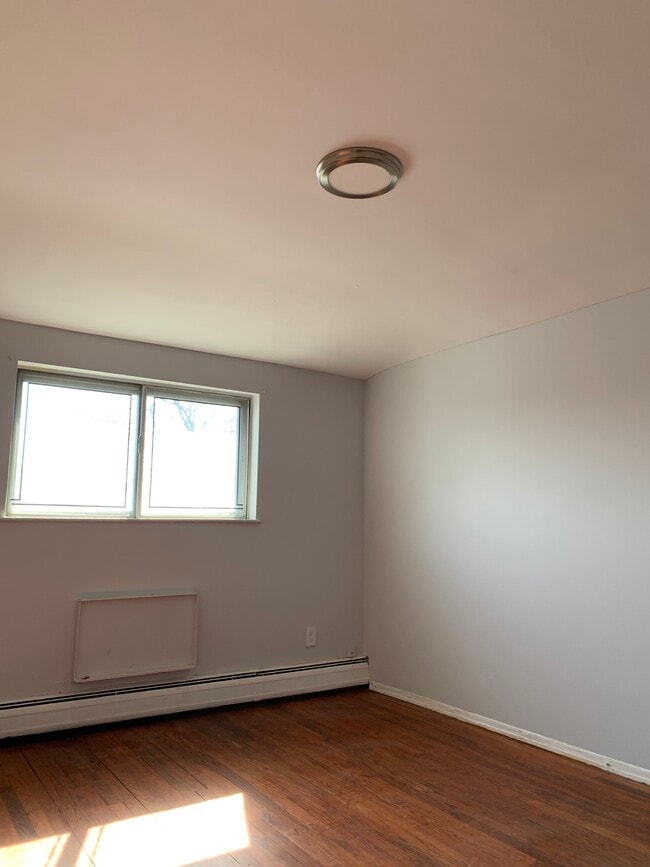 Building Photo - 25412 Craft Ave