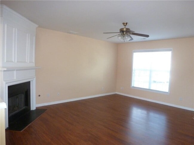 Building Photo - 1044 Prestwyck Ct