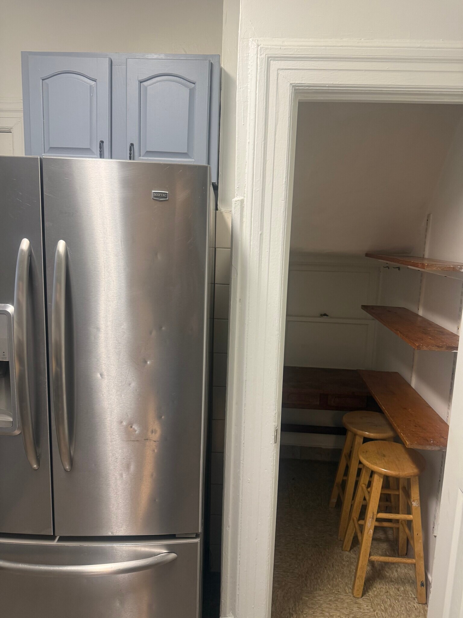 Building Photo - 22 Sherwood Ave