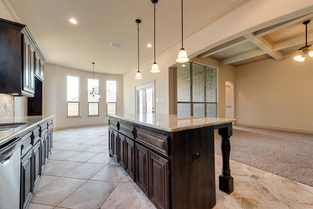 Building Photo - 920 Lake Meadow Ln