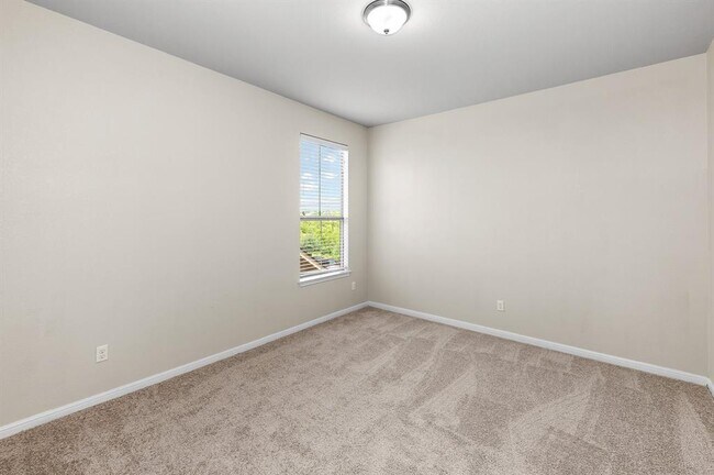 Building Photo - 11400 W Parmer Ln