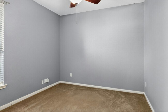 Building Photo - 14702 Hawksmoor Ct