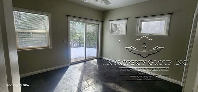 Building Photo - 18449 Shasta Dam Way