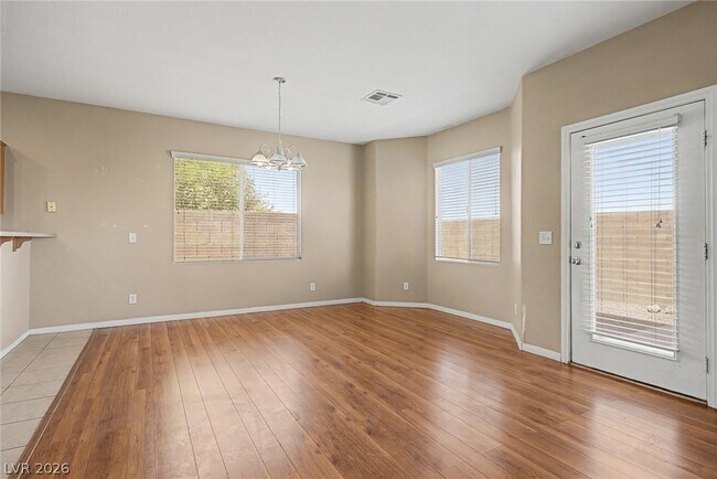 Building Photo - 10750 Avenzano St