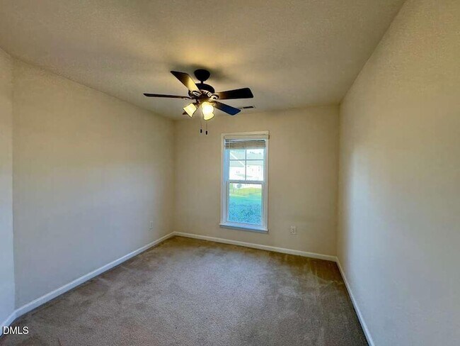 Building Photo - 3233 Retama Run