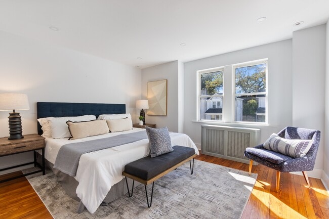 Building Photo - 521 Homewood Ave