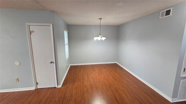 Building Photo - 2747 N Poinciana Blvd