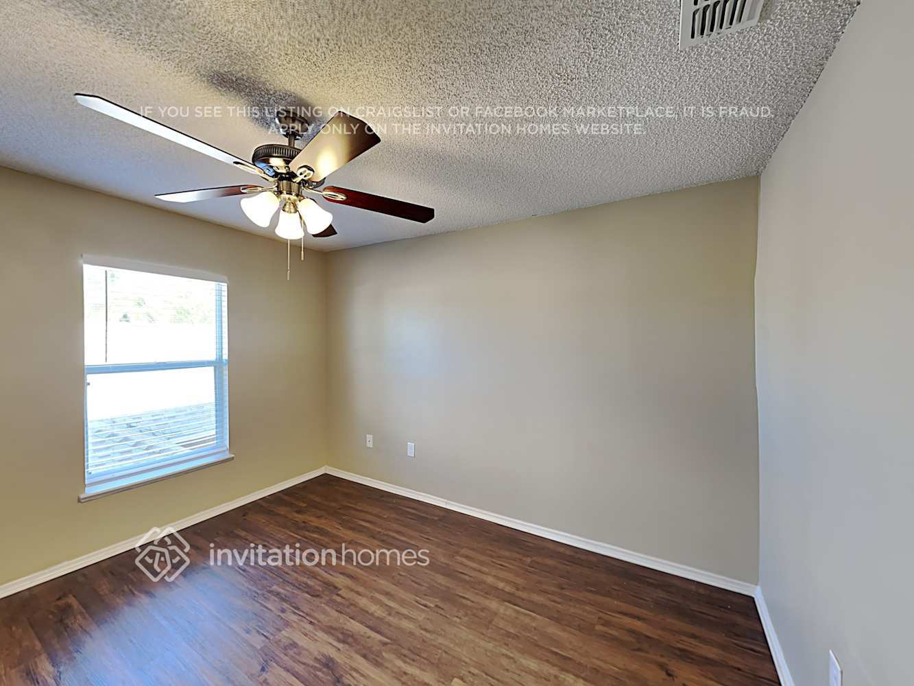 Building Photo - 10504 Opus Dr