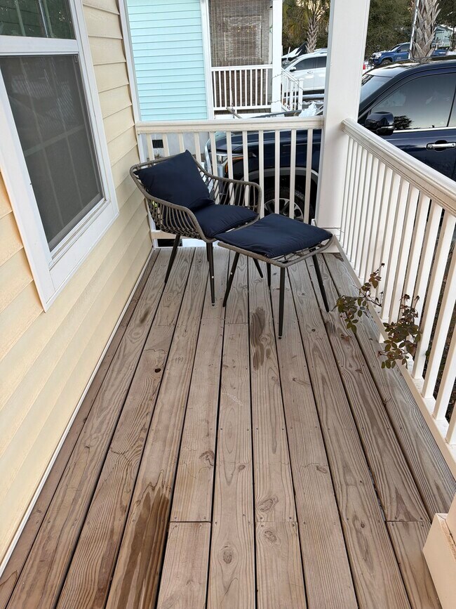 Building Photo - 6690 Eastbrook Ave SW