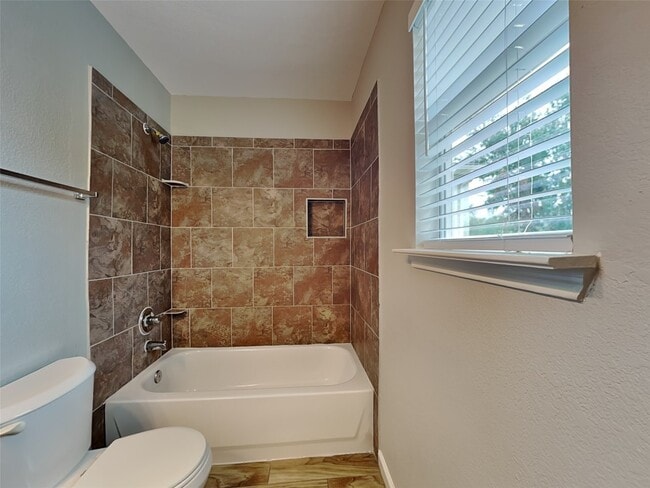 Building Photo - 21618 Rain Leaf Ct