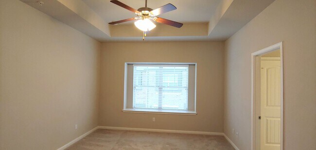Building Photo - 7220 Wyoming Springs Dr