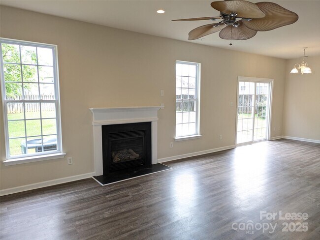 Building Photo - 117 Stallings Mill Dr