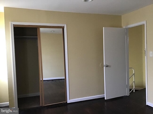 Building Photo - 3867 26th Ave