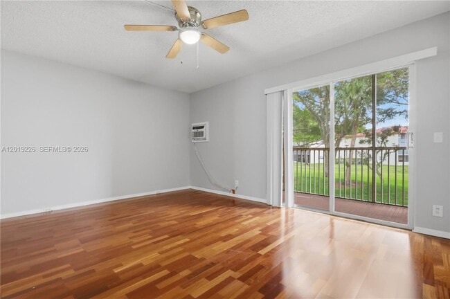 Building Photo - 151 SW 134th Way