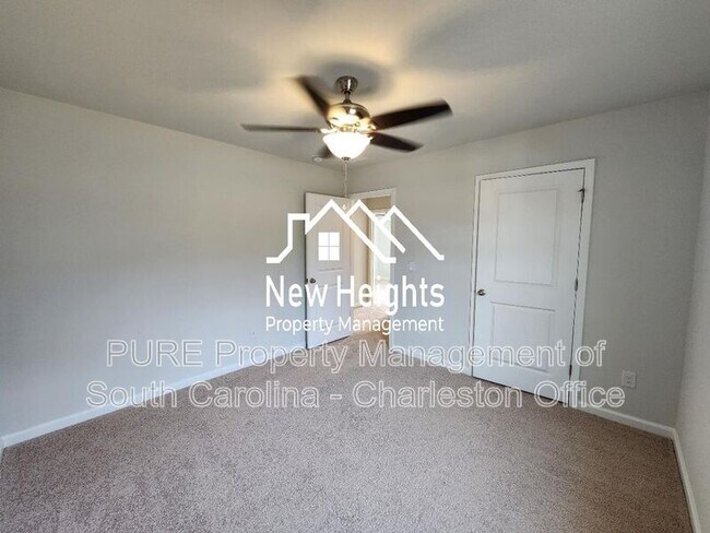 Building Photo - 179 Cherry Grv Dr