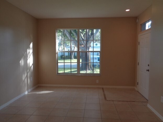 Building Photo - 12309 Mosswood Pl
