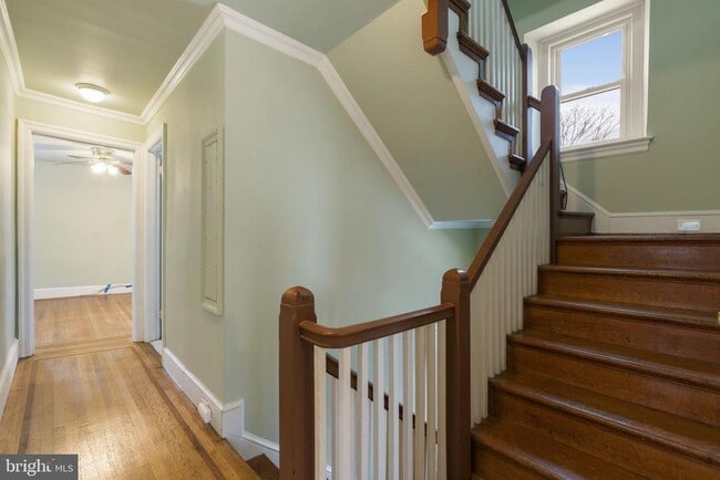 Building Photo - 112 E Township Line Rd