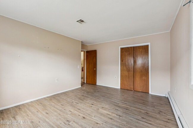 Building Photo - 202 Bonaire Dr