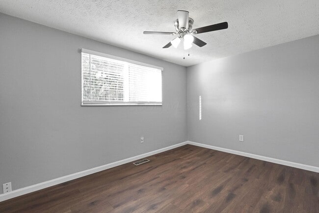 Building Photo - 199 N Spring Rd