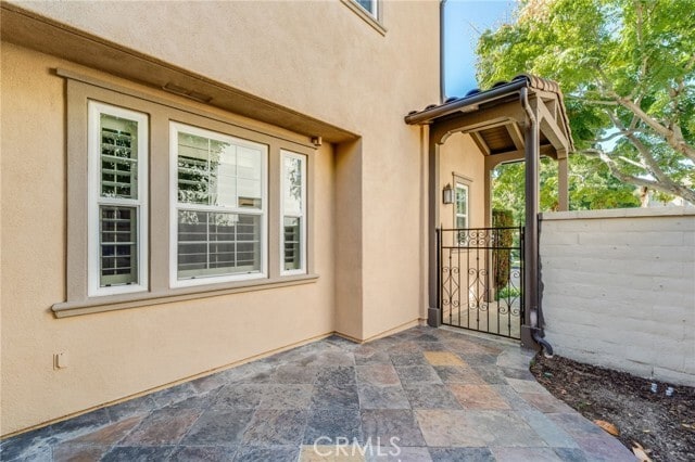 Building Photo - 82 Passage