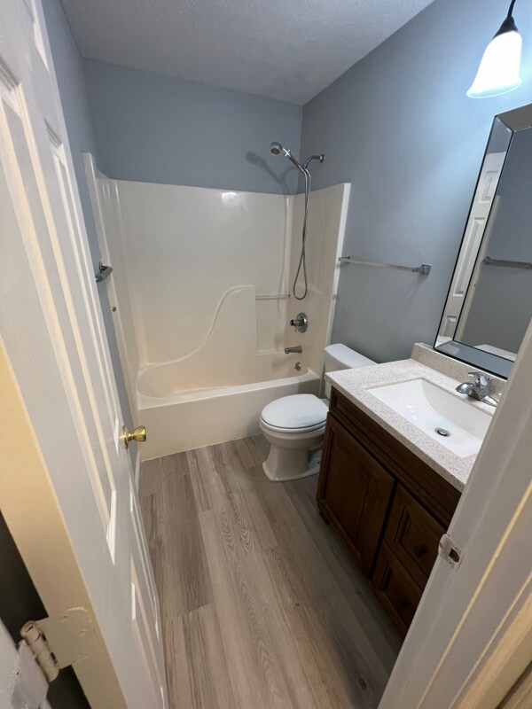 Building Photo - 3906 Deer Trail