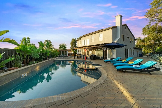 Building Photo - 1107 Shadowcrest Ln