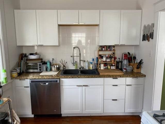 Building Photo - 7605 Freret St