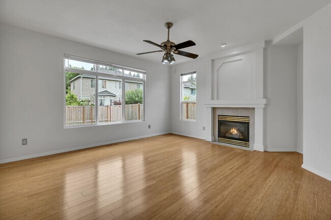 Building Photo - 6426 62nd St Ct W