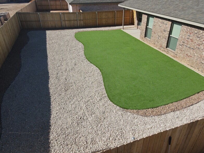 Building Photo - 2302 Copperhead Rd