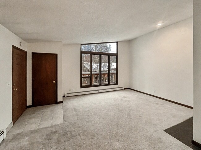 Building Photo - 8516 Boundary Ave