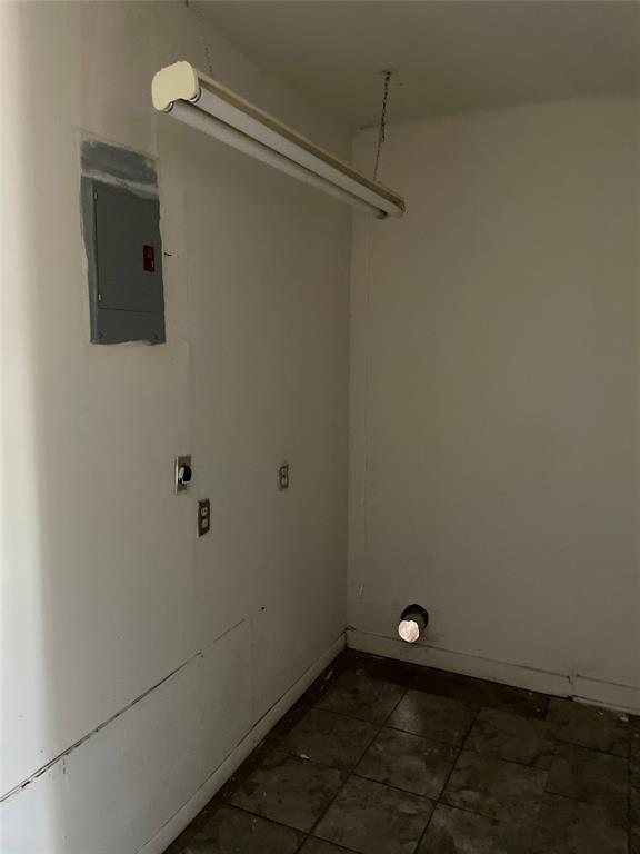 Building Photo - 5397 Questa Dr