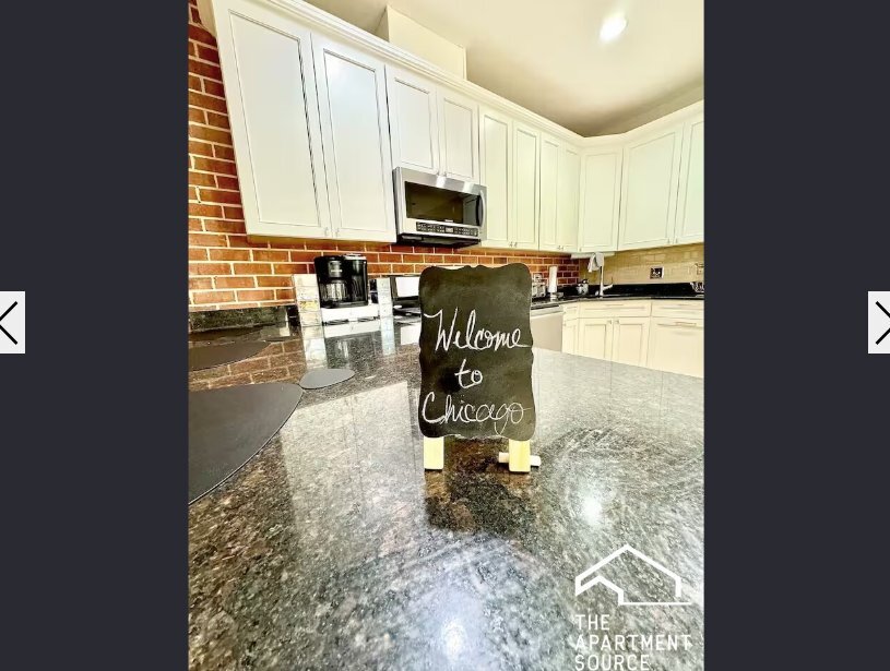 Building Photo - 3935 S Wells St