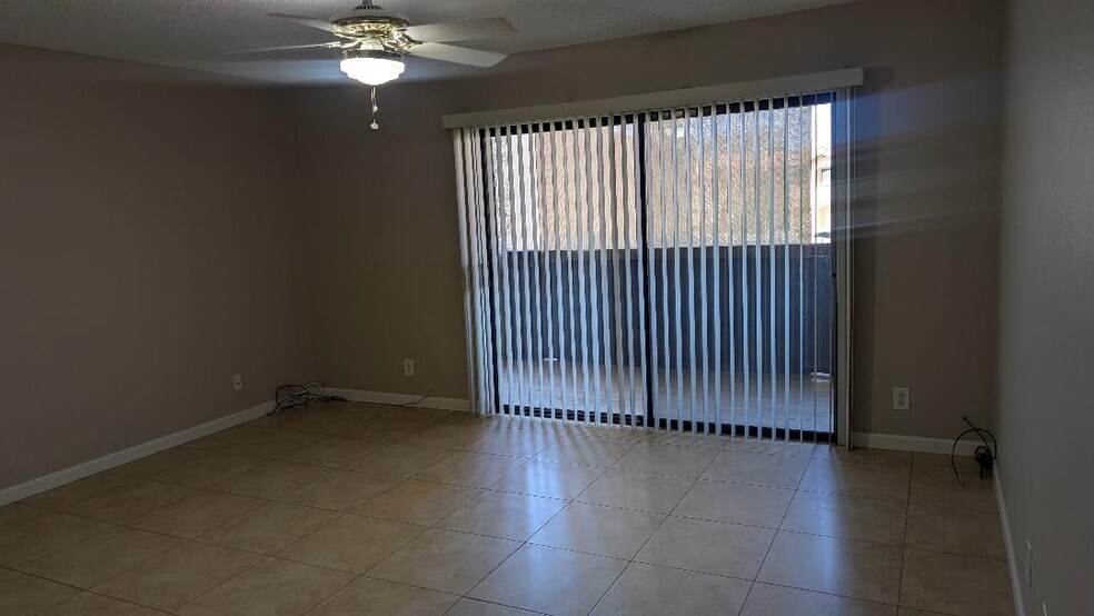 Building Photo - 1730 W Emelita Ave