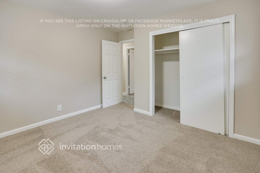 Building Photo - 2932 Heather Dr