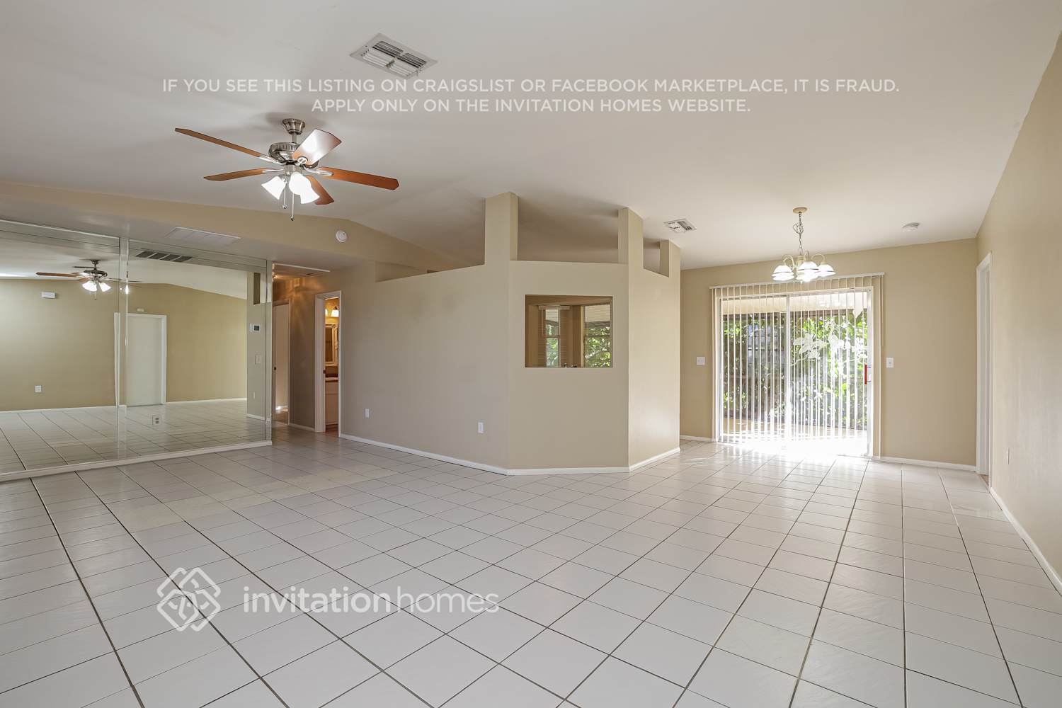 Building Photo - 8012 Cypress Dr N