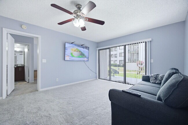 Building Photo - 9244 W Atlantic Blvd