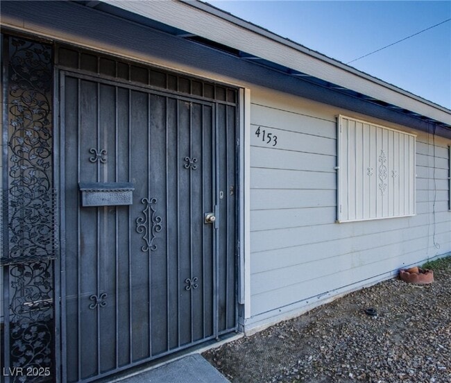 Building Photo - 4153 Crater St