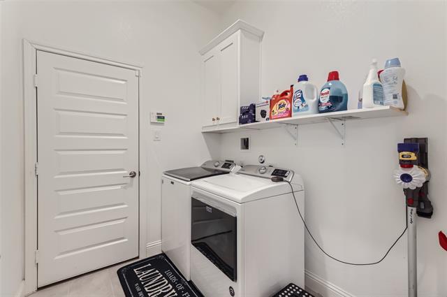 Building Photo - 440 Desert Willow Dr