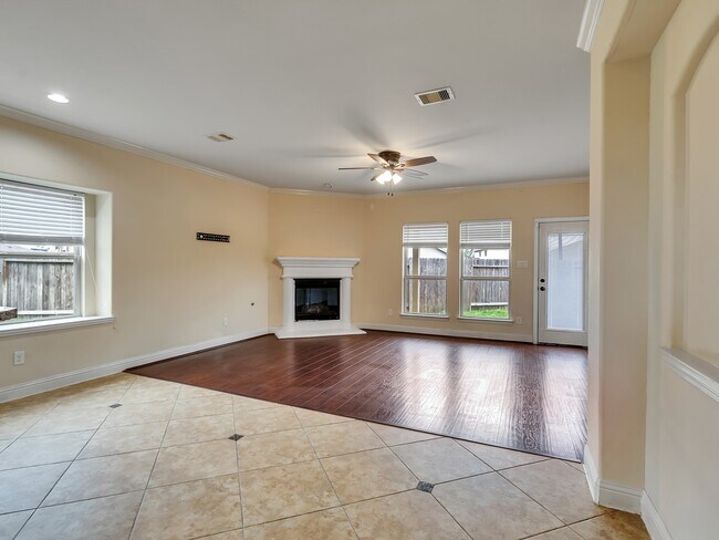 Building Photo - 2539 Grey Reef Dr