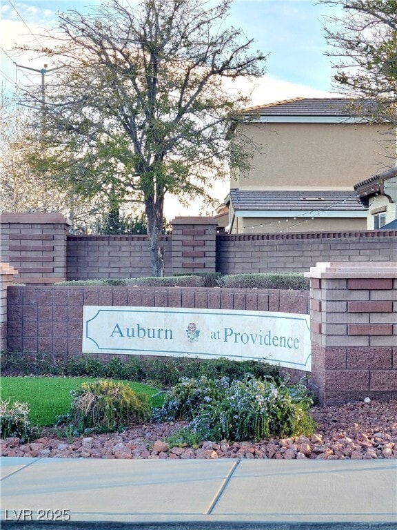 Building Photo - 6628 Chinatown St