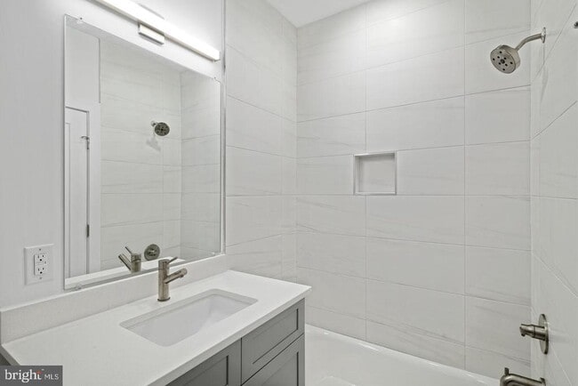 Building Photo - 2721 Federal St